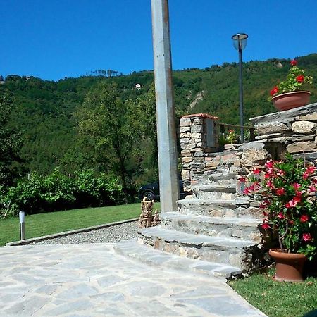 Maison d'hôtes Agriturismo Giumin à Rocchetta di Vara Extérieur photo