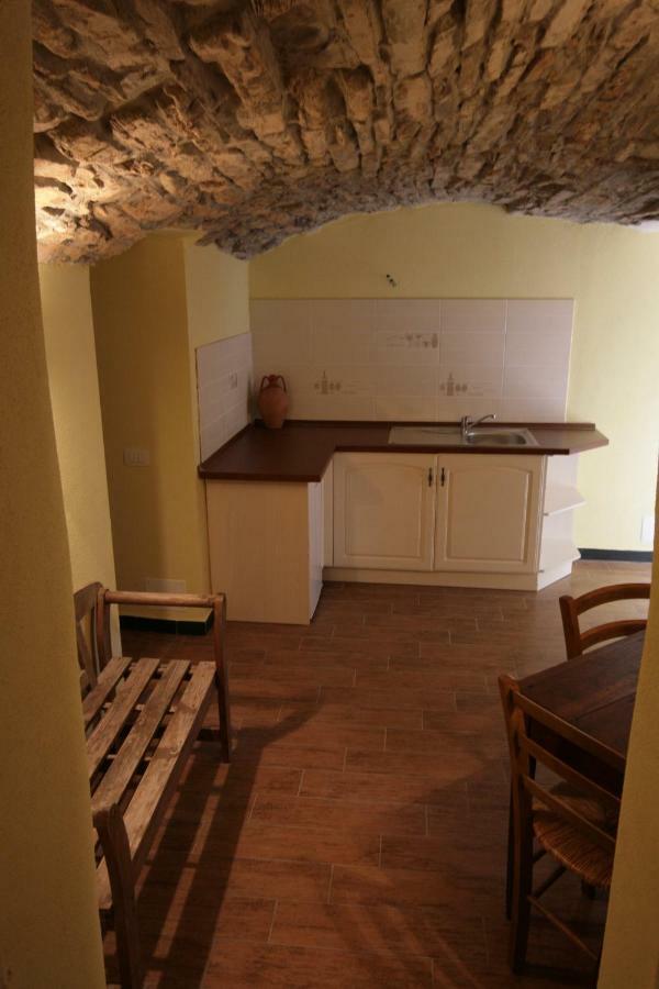 Maison d'hôtes Agriturismo Giumin à Rocchetta di Vara Extérieur photo